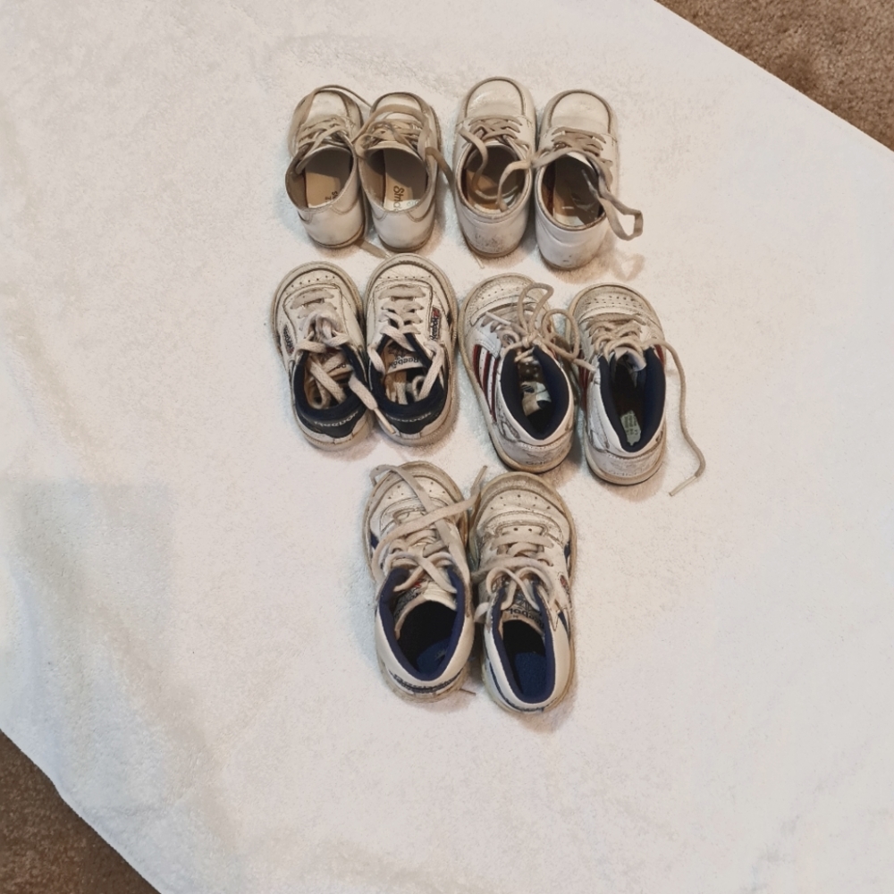 5 pair of baby boy's shoes in various sizes